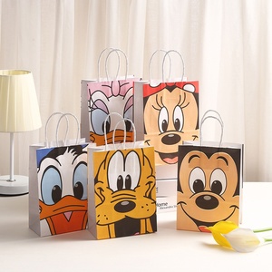 Bolsa de Regalo de Papel Kraft Biodegradable con Diseño de Mickey Mouse - Product Image 1