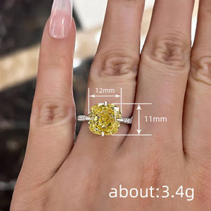 Anello A164 in Oro Bianco con Diamante Taglio Cushion, Diamante Giallo Naturale Fantasia, Gioiello da Donna per Fidanzamento - Product Image 4
