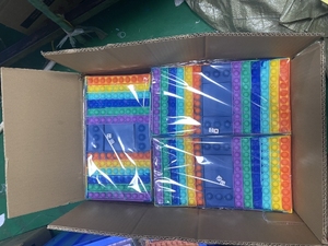 Juego de Mesa Fidget Big Pop Rainbow Chess Board Push Bubble Fidget, Juguetes Promocionales - Product Image 6