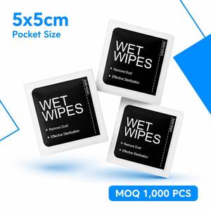 Lingettes nettoyantes pour écrans, individuelles, format poche, en microfibre, sans peluches, logo personnalisé OEM, utilisation multi-surfaces - Product Image 1