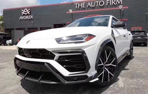 2018-2019 L <span class=keywords><strong>URUS</strong></span> TOPCAR Style Kit de carrosserie en fibre de carbone Diffuseur arrière de bord de lèvre de pare-chocs avant - Product Image 5