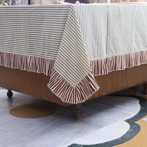 กำหนดเอง