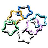 Mousqueton en forme d'étoile en aluminium coloré en gros crochets mousquetons multifonctions en forme d'étoile à cinq branches
