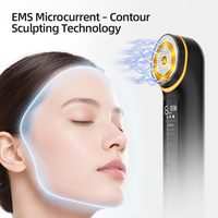 Appareil de beauté léger à la maison portable avec R F et E M S pour le lifting du visage et le raffermissement de la peau 2025