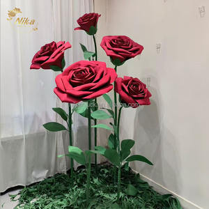 NIKA Wholesale Shop Display Cérémonie de mariage Décoratif Géant Ivoire EVA Rose Fleur avec support en métal - Product Image 4