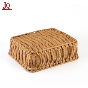 <span class=keywords><strong>Panier</strong></span> <span class=keywords><strong>à</strong></span> <span class=keywords><strong>pain</strong></span> carré en rotin plastique pour boulangerie professionnelle - Product Image 4