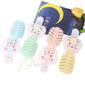 Cepillo de masaje para el cuero cabelludo AISHU de 15-20 cm con diseño de dibujos animados para la población en general - Product Image 5
