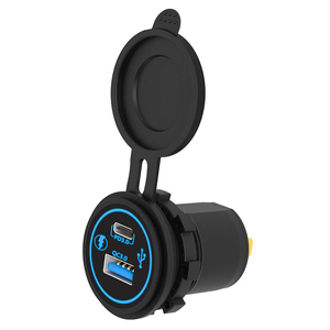 Chargeur rapide double USB Type C étanche IP65 personnalisé 3.0 12V 24V avec port USB pour camping-car et véhicule - Product Image 1