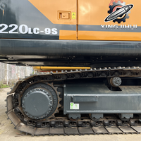 En stock, excavatrice sur chenilles Hyundai Robex 220LC-9S d'occasion, 22 tonnes, pelle hydraulique Robex 220LC-9S pour travaux de terrassement et d'infrastructure