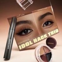 Palette de fards à paupières multifonctionnelle avec illuminateur mat nacré et contouring