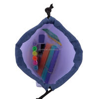 Trousse de toilette en silicone à la mode avec fermeture à cordon Sac d'accessoires de voyage cosmétique résistant à l'eau et facile à nettoyer
