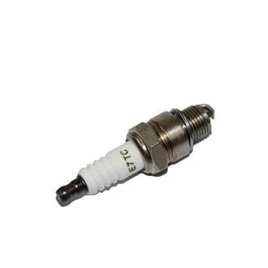 Nueva Bujía E7TC Certificada ISO9001/TS16949 para Motocicleta/Motor Pequeño, Aleación de Níquel, Rosca M14*1.25, Alcance de 12.7mm, para Motosierra - Product Image 3