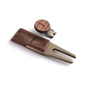 Juego de Herramientas de Golf de Madera Sólida de Alta Gama con Logotipo Personalizado, Herramienta para Reparar Divots, Marcador de Pelota - Product Image 3