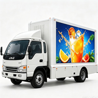 Écran LED sur camion, écran publicitaire mobile pour les défilés et les événements en direct.