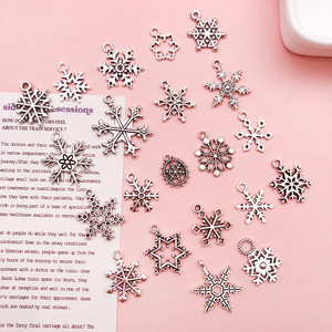 100pcs các loại phong cách Tây Tạng hợp kim giáng sinh bông tuyết quyến rũ cổ Sliver mùa đông Xmas Mặt dây chuyền cho tự làm đồ trang sức làm việc tìm kiếm - Product Image 5