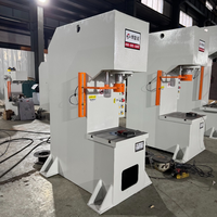 Presse hydraulique de type C personnalisée, 30/100 tonnes, à colonne simple, petite presse avec moteur-pompe, utilisée pour les industries mécaniques