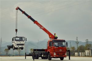 Grúa SPS35000 de Alta Calidad con Capacidad de Elevación Máxima de 15T, Pluma Rígida, Caja de Cambios y Motor a la Venta - Product Image 5