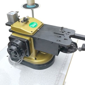 <span class=keywords><strong>Machine</strong></span> à coudre industrielle automatique post-lit pour peluche pantoufle fourrure supérieure <span class=keywords><strong>Patchwork</strong></span> opération informatisée haute vitesse - Product Image 2