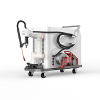 Robot de soudage Cobot à programmation facile pour la fabrication de petites séries de pièces métalliques