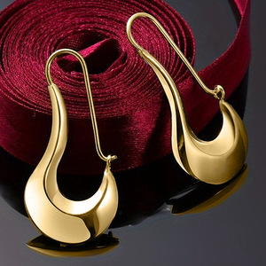 Orecchini a Gancio Irregolari Lucidi per Donne, Aspetto Metallico, Gioielli per Orecchie alla Moda per Uso Quotidiano - Product Image 4