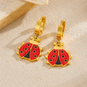 Fashionable Cartoon Ladybug Bee Butterfly Pendant Stainless Steel Jewelry Set For Women Party Wear - Product Image 4