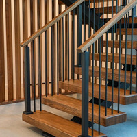 Grandsea personnalisé escalier cas Stringer rouge chêne bois escalier balustre et ampli, pilier main courante escalier marche rehausseur Newel Post