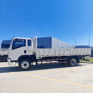 Camion de fret léger SINOTRUK HOWO 1-10 tonnes, 6 roues, type fourgon, 4 <span class=keywords><strong>x</strong></span> 2, mini, avec parois latérales en plaque - Product Image 5