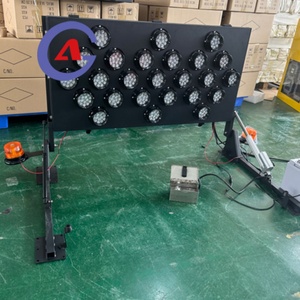 Remolque con Panel LED Solar de 1400x600mm con Señalización de Tráfico Intermitente Ámbar, Servicios OEM y ODM - Product Image 6