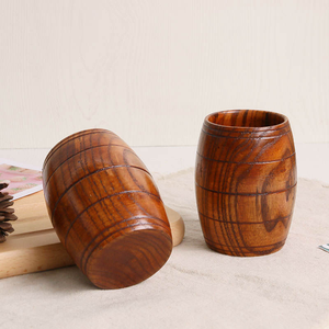 Vente populaire : Tasse <span class=keywords><strong>en</strong></span> <span class=keywords><strong>bois</strong></span> massif <span class=keywords><strong>en</strong></span> forme de <span class=keywords><strong>tonneau</strong></span>, écologique, vintage, pour boissons chaudes, eau et bière, avec logo personnalisé pour restaurant, style ancien charpentier - Product Image 2