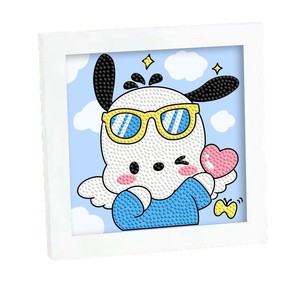 Puzzle di Pittura Diamantata con Stampa Cartoon Sanrio, Tela 5D Luminosa, Kit Fai-da-Te Ecologico, Materiale per Decorazione Murale all'Ingrosso - Product Image 5