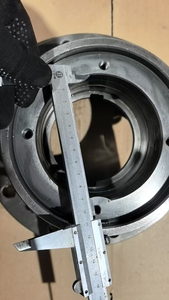 Support de roulement 71A0094 compatible avec les pièces Liugong, pièces de machines de construction directement de l'usine EXPERT - Product Image 2