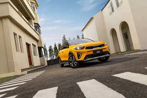 Lujo 2019 para <span class=keywords><strong>Kia</strong></span> KX1 <span class=keywords><strong>Stonic</strong></span> 5 puertas SUV <span class=keywords><strong>precio</strong></span> barato Stock 5 plazas con caja de cambios automática Turbo motor dirección izquierda para - Product Image 3