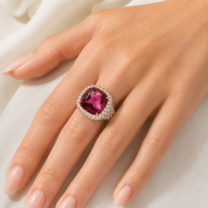 Anello floreale rosso-rosa, dal design elegante e un accessorio alla moda per l'uso quotidiano. - Product Image 2