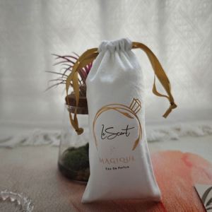 Manufacturer Wholesale Logo <b>Custom</b> Soft Velvet Cotton Packaging Bags for Necklace <b>Lipstick</b> Velvet Drawstring Gift Jewelry Bag - Product Image 1