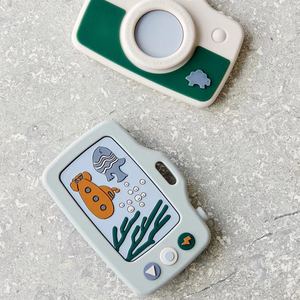 Mordedor de silicona suave para bebé, <span class=keywords><strong>chupete</strong></span> de juguete con forma remota, juego de masticación calmante, anillo de <span class=keywords><strong>cadena</strong></span> con sonajero, diseño de cámara infantil personalizado - Product Image 5