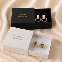 Boîte à bijoux de voyage compacte pour bagues, boucles d'oreilles et colliers, avec insert en mousse de velours, un seul tiroir, emballage cadeau