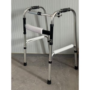 Aide à la marche Qianrui, canne à quatre roues pour la rééducation et le soutien au bain - Product Image 1