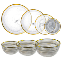 Assiettes de Dîner en Verre à Bord Doré en Gros, Assiettes de Présentation Modernes de Luxe Léger pour Mariage, Vaisselle Horeca Écologique Peinte à la Main