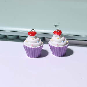 จี้เรซิ่นรูปคัพเค้กสำหรับทำเครื่องประดับ DIY ต่างหู สร้อยคอ สร้อยข้อมือ ทำมือ พวงกุญแจเค้ก อุปกรณ์เสริม จี้ห้อย - Product Image 5
