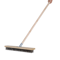 Brosse à fil métallique pour piscine avec manche en bois, balai métallique commercial pour jardin, brosse à récurer les sols, brosse à terrasse à poils en acier inoxydable