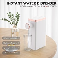 Mini Distributeur d'Eau Chaude Électrique Pliable à Chauffage Rapide, Portable et Écologique pour Usage Domestique, Extérieur et Automobile