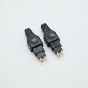 Adaptador para auriculares Sennheiser de 3,5 mm a 6,3 mm con conector chapado en oro para equipos de audio de la serie HD - Product Image 1