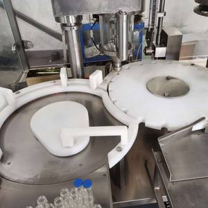 Máquina automática de tapado <span class=keywords><strong>y</strong></span> llenado de polvo de viales de 2/4 cabezales, llenado <span class=keywords><strong>y</strong></span> tapado de alta precisión de 1-20g - Product Image 6