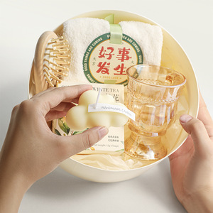 Vela Aromática Pequeña con Forma <span class=keywords><strong>de</strong></span> Nube Blanca, Linda Vela Decorativa para el Hogar con Aroma a Nube, Hecha <span class=keywords><strong>de</strong></span> Cera <span class=keywords><strong>de</strong></span> Soya Vegetal - Product Image 3