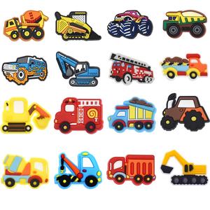 2025 nueva decoración de coches personalizada de alta calidad accesorios de goma de PVC niños adultos cordones hebillas deportes autobús tren zapatos encantos a granel - Product Image 3