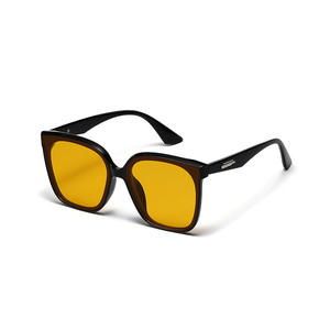 Gafas de Sol Qianai con Marco Cuadrado Negro, Lentes de PC con Protección UV400, Estilo Coreano para Mujer, a la Moda - Product Image 3