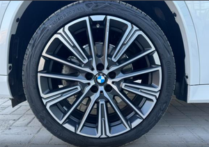 <span class=keywords><strong>BMW</strong></span> <span class=keywords><strong>X1</strong></span> 2023 XDrive25Li de Segunda Mano, Paquete M Sport, Gasolina 2.0T 227hp, 5 Asientos, Volante a la Izquierda, Tracción Delantera, SUV Compacto, Pintura Original de Fábrica - Product Image 6