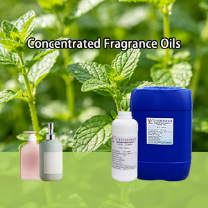 Huile parfumée <span class=keywords><strong>synthétique</strong></span> industrielle hautement concentrée au parfum <span class=keywords><strong>de</strong></span> herbe pour gel douche et shampoing - Product Image 1