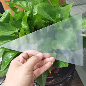 Máquina cortadora de sellado de bolsas de herramientas decorada en crema más vendida en Europa con <span class=keywords><strong>cambiador</strong></span> automático de rollos - Product Image 2