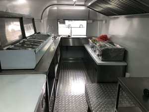 Camion de restauration rapide extérieur avec module de cuisine en acier inoxydable et deux fenêtres de service pour la vente ambulante - Product Image 3